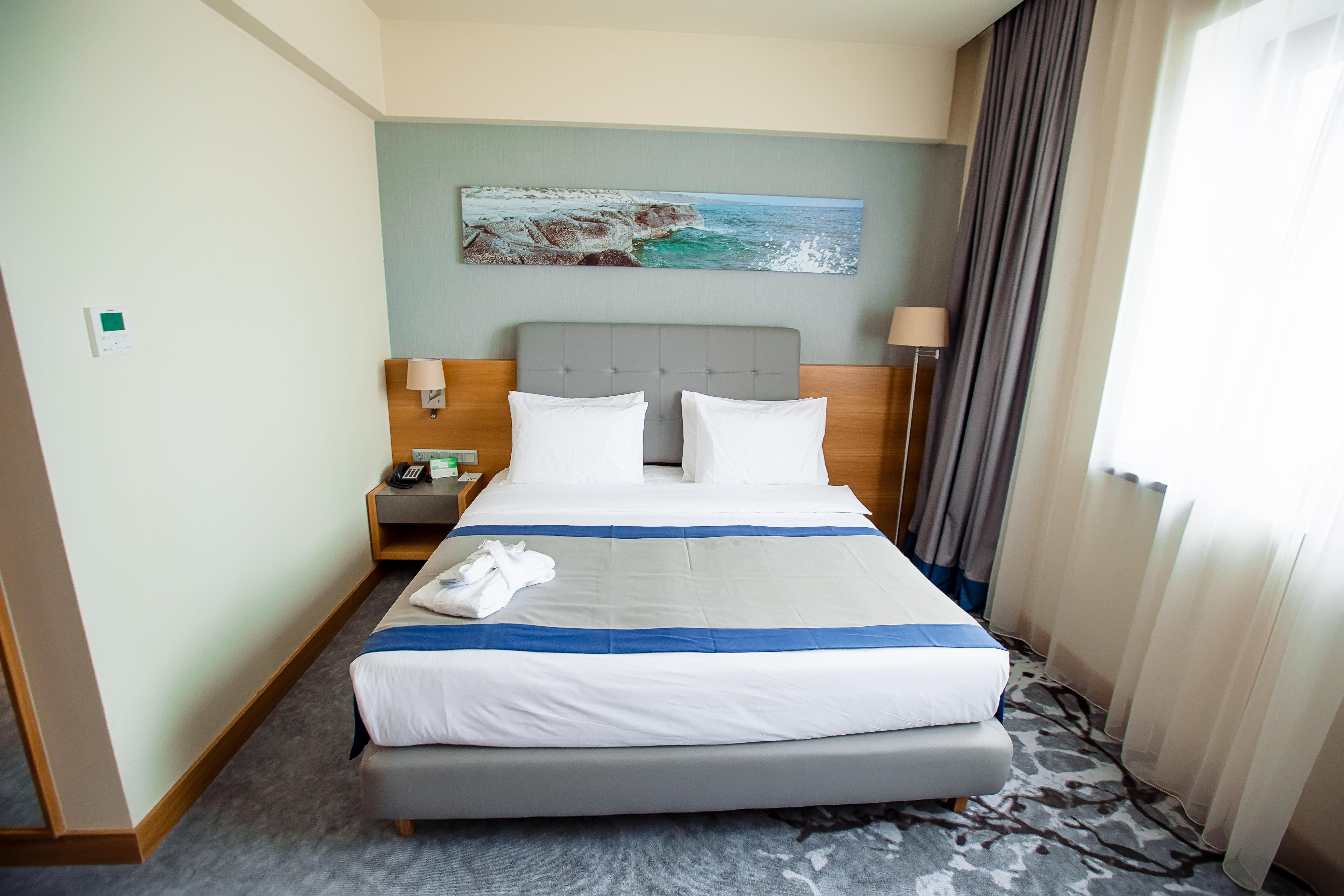 Holiday Inn - Aktau - Seaside By Ihg Exterior photo