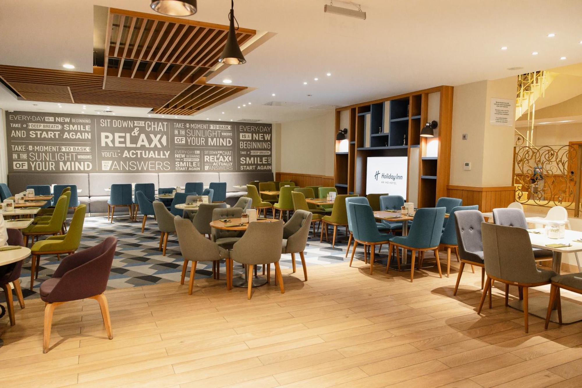Holiday Inn - Aktau - Seaside By Ihg Exterior photo