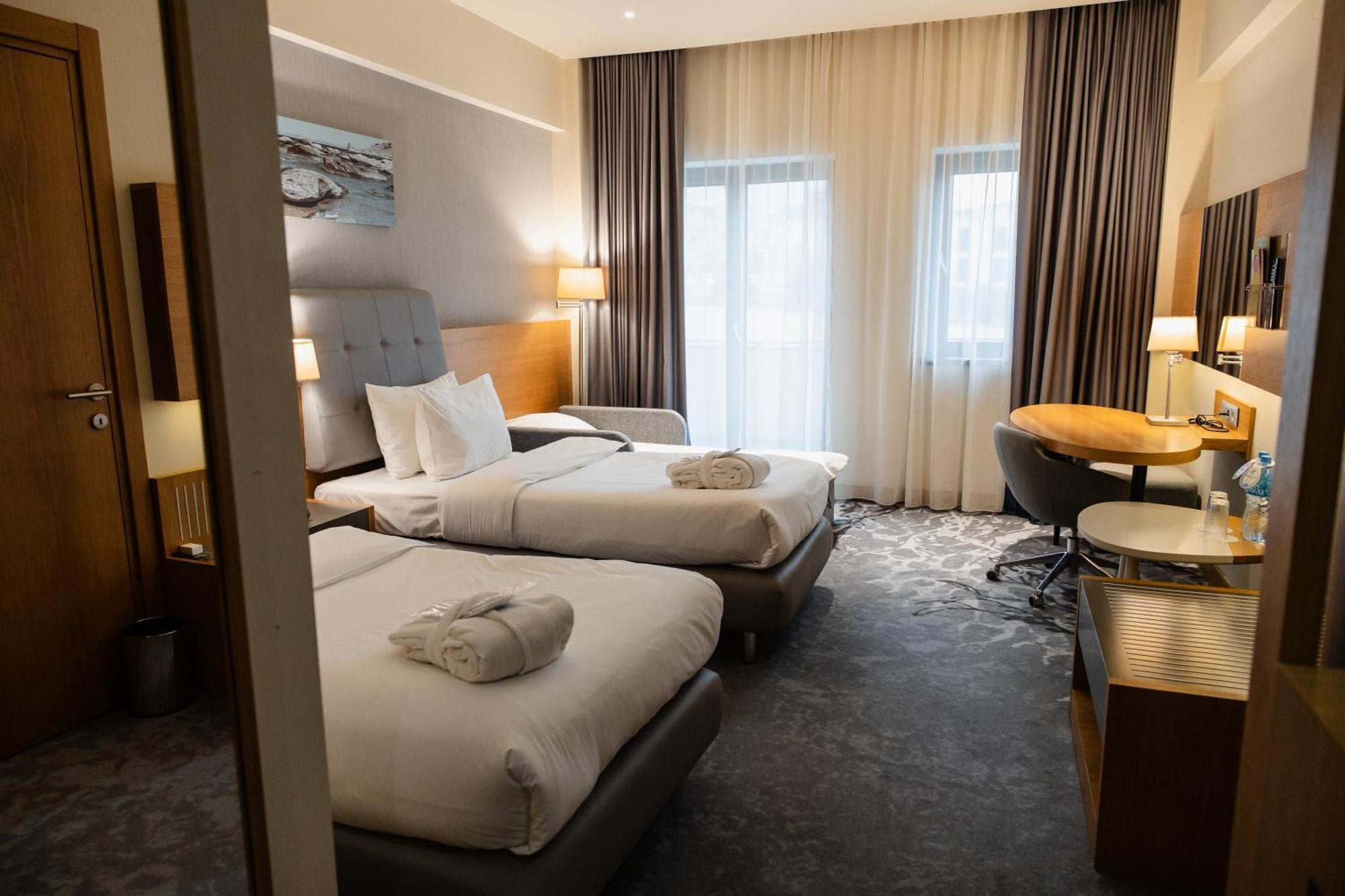 Holiday Inn - Aktau - Seaside By Ihg Exterior photo