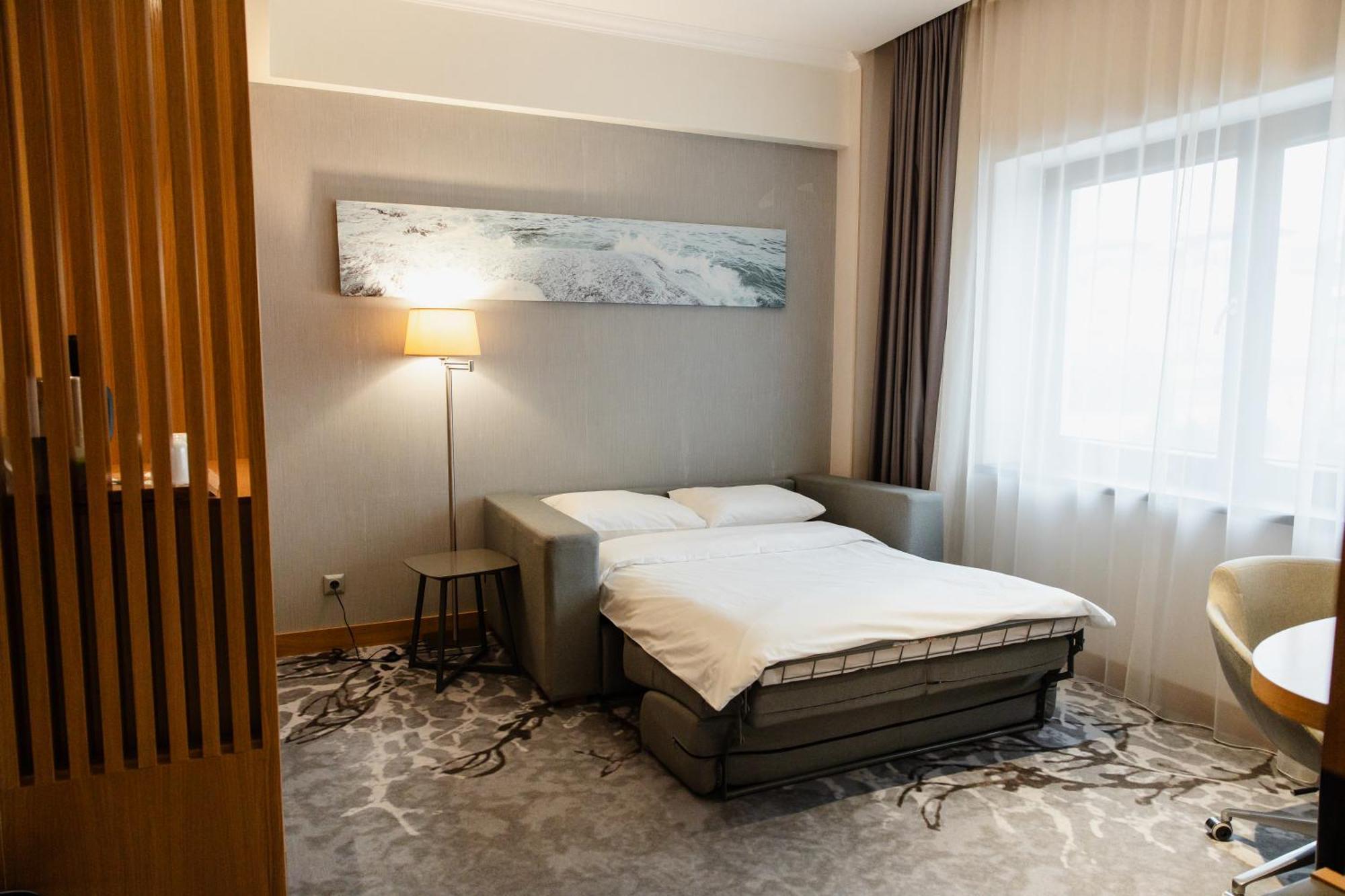 Holiday Inn - Aktau - Seaside By Ihg Exterior photo