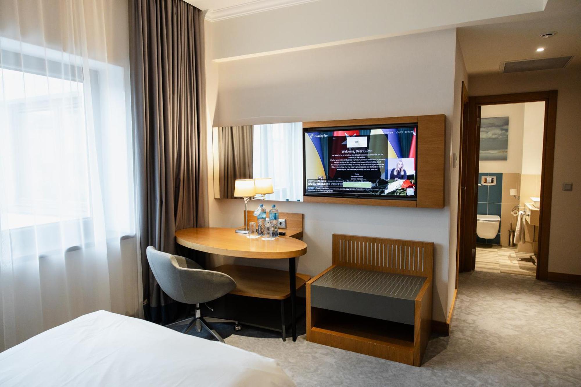 Holiday Inn - Aktau - Seaside By Ihg Exterior photo