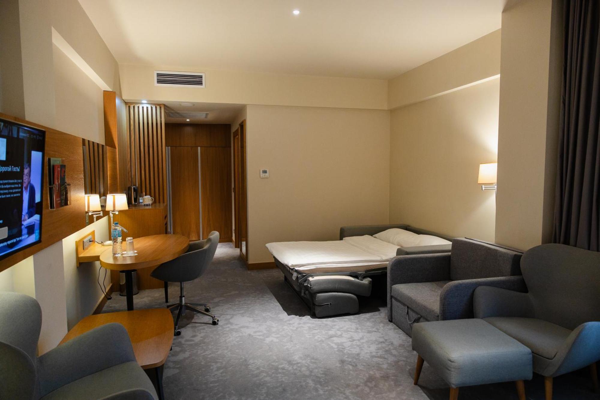 Holiday Inn - Aktau - Seaside By Ihg Exterior photo